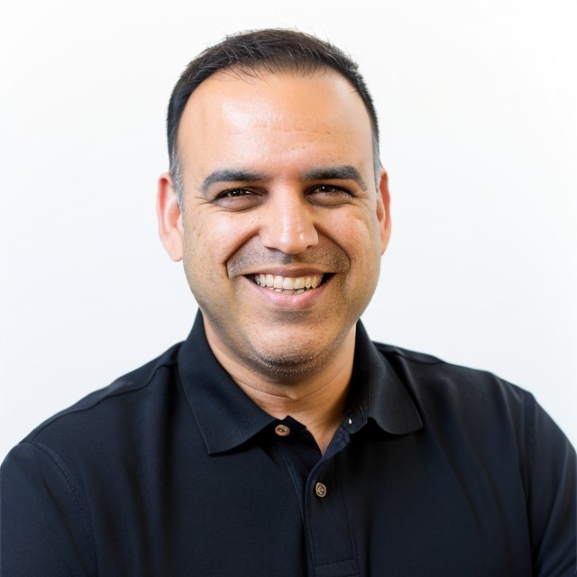 Bob Minhas - Advisor at EvolveLab